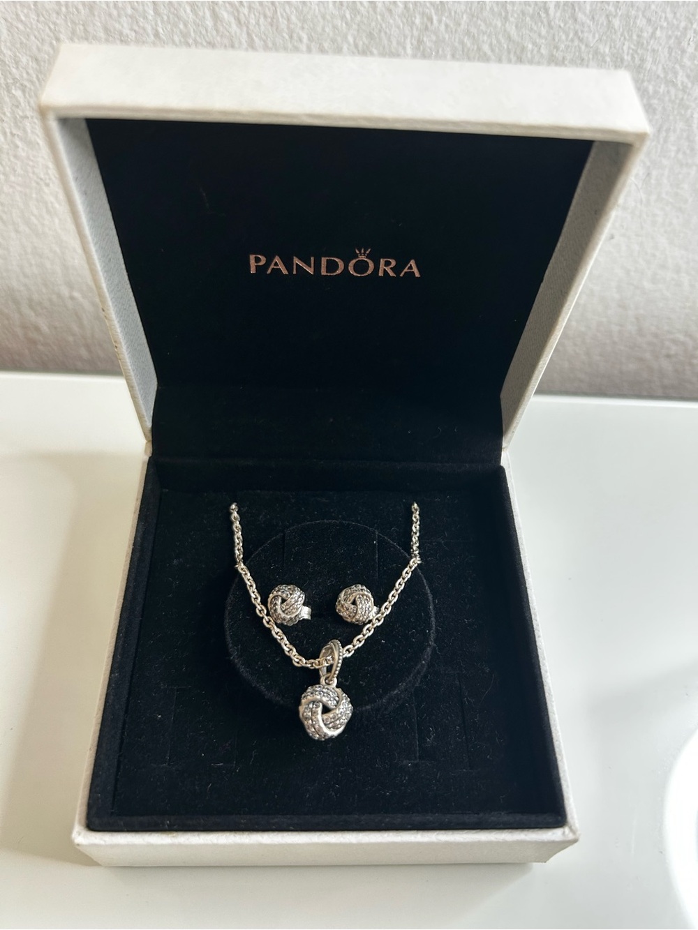 Pandora Silver Knot Necklace and Stud Earrings Set - Silver